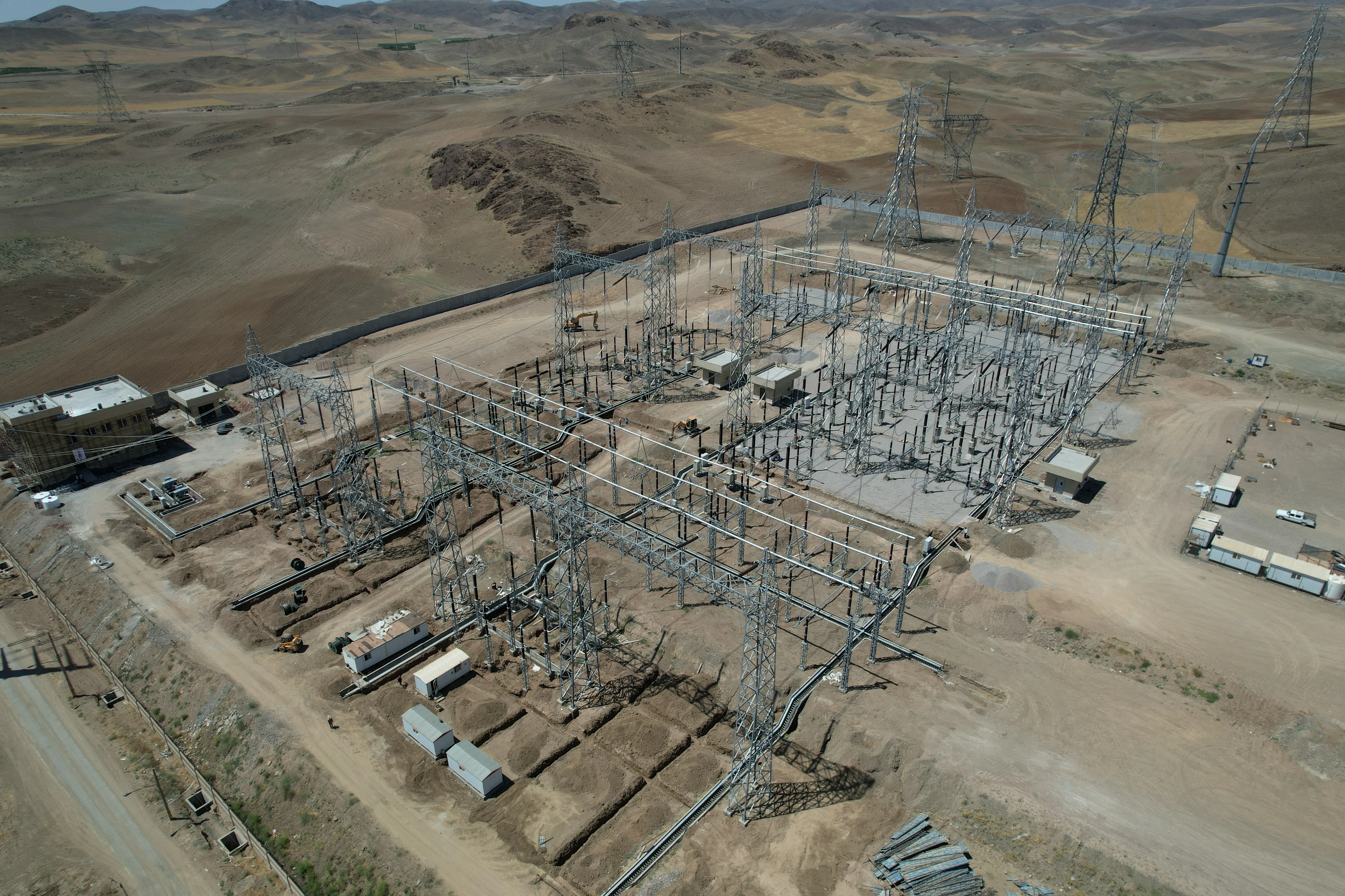 Sahand 400KV Substation gallery image 5